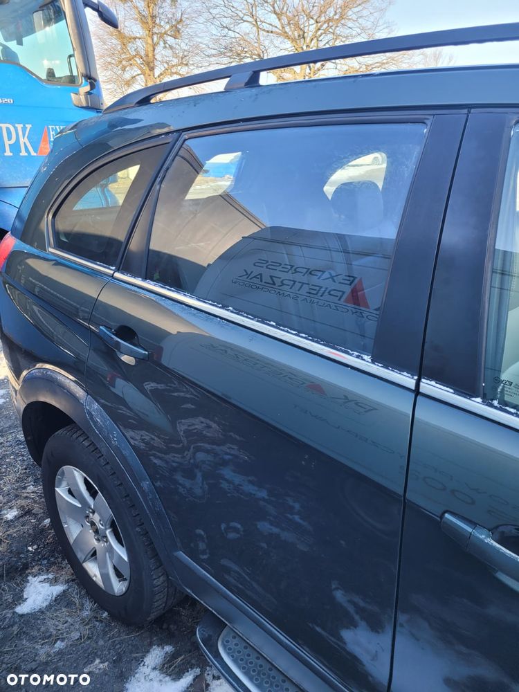 Chevrolet Captiva 2.0 d LT base - 12