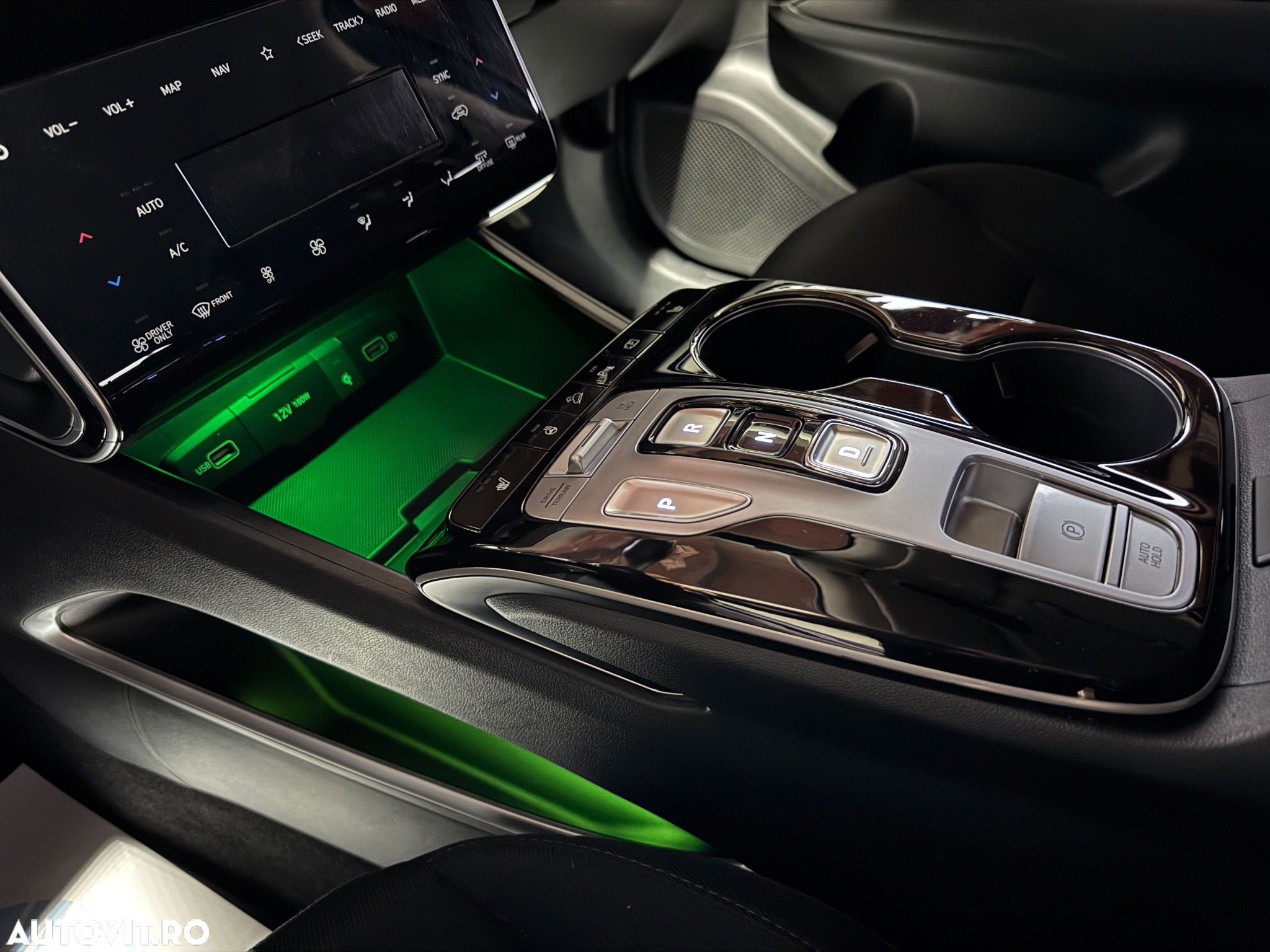 Hyundai Tucson 1.6 T-GDi Plug-in-Hybrid 4WD Trend - 13