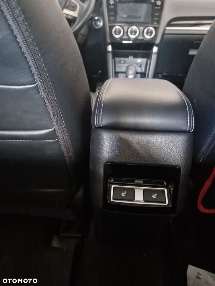 Subaru Forester 2.0 XT Platinum Lineartronic - 7