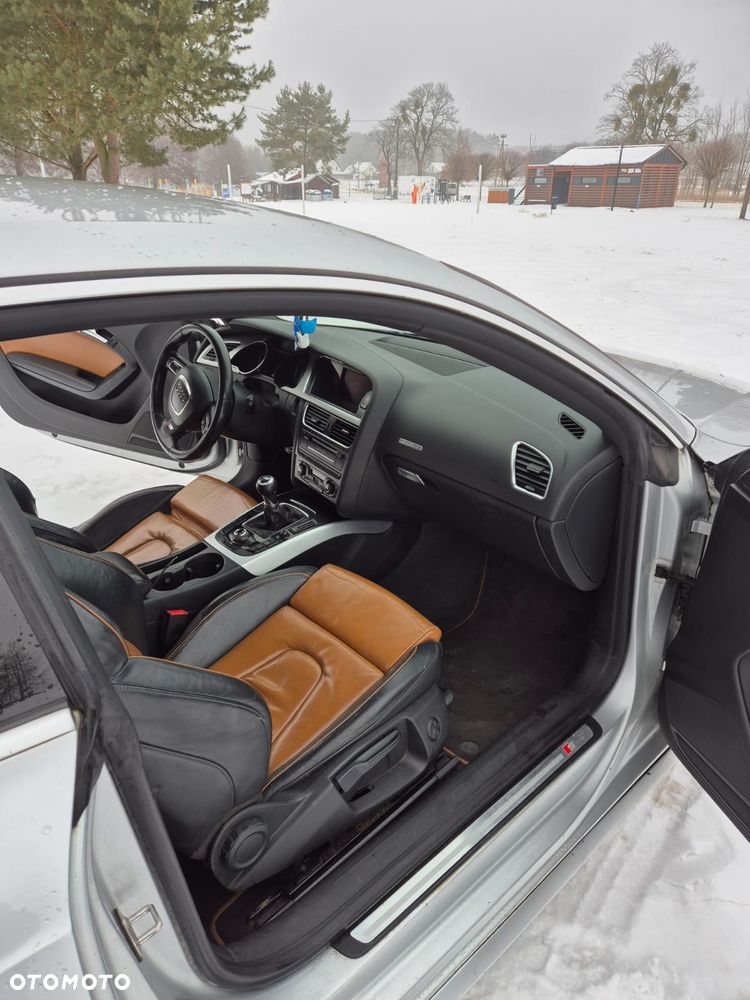 Audi A5 Coupé 2.0 TDI DPF quattro - 13