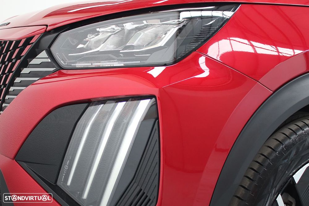 Peugeot 2008 1.2 PureTech Allure - 6