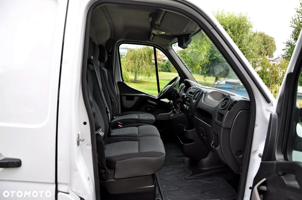 Renault Master - 25