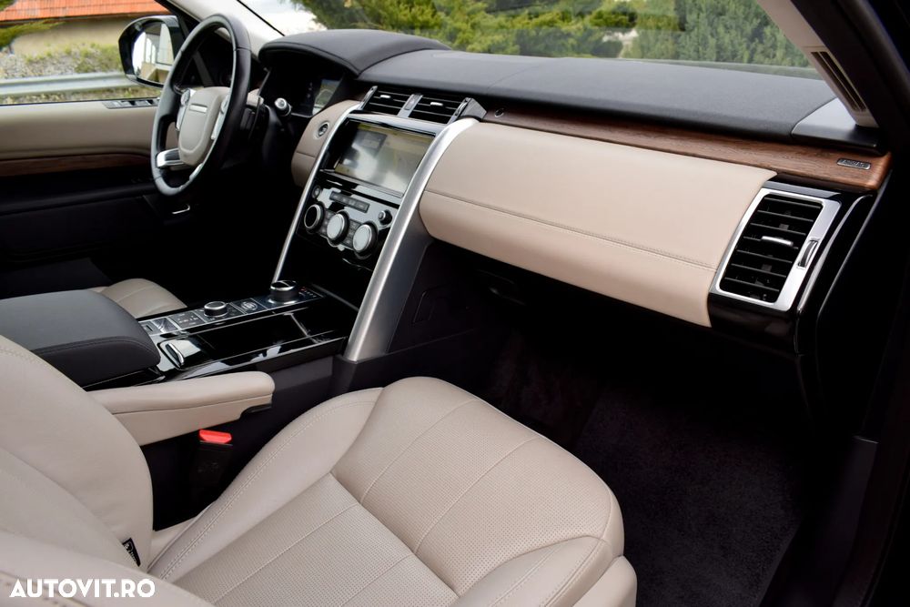 Land Rover Discovery 3.0 L SD6 HSE Luxury - 27