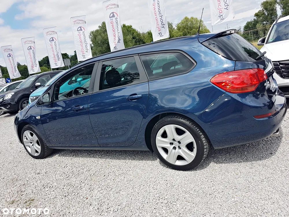 Opel Astra 1.4 Turbo ecoFLEX Start/Stop Innovation - 28