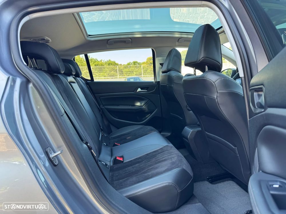 Peugeot 308 1.2 PureTech Allure Full LED - 35