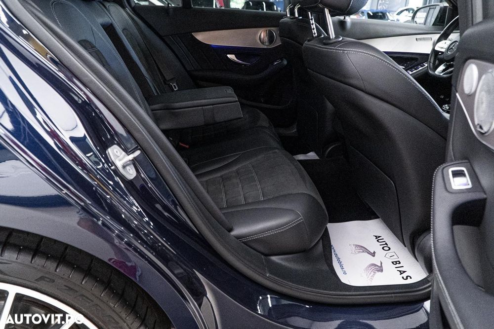 Mercedes-Benz C 300 e 9G-TRONIC AMG Line - 9