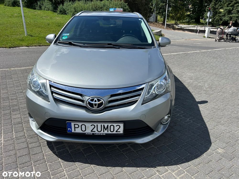 Toyota Avensis 2.0 D-4D Edition (2014) - 3