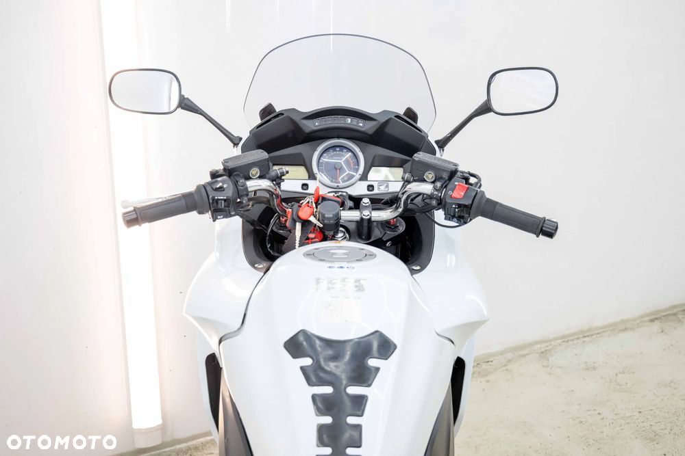 Honda CBF - 26