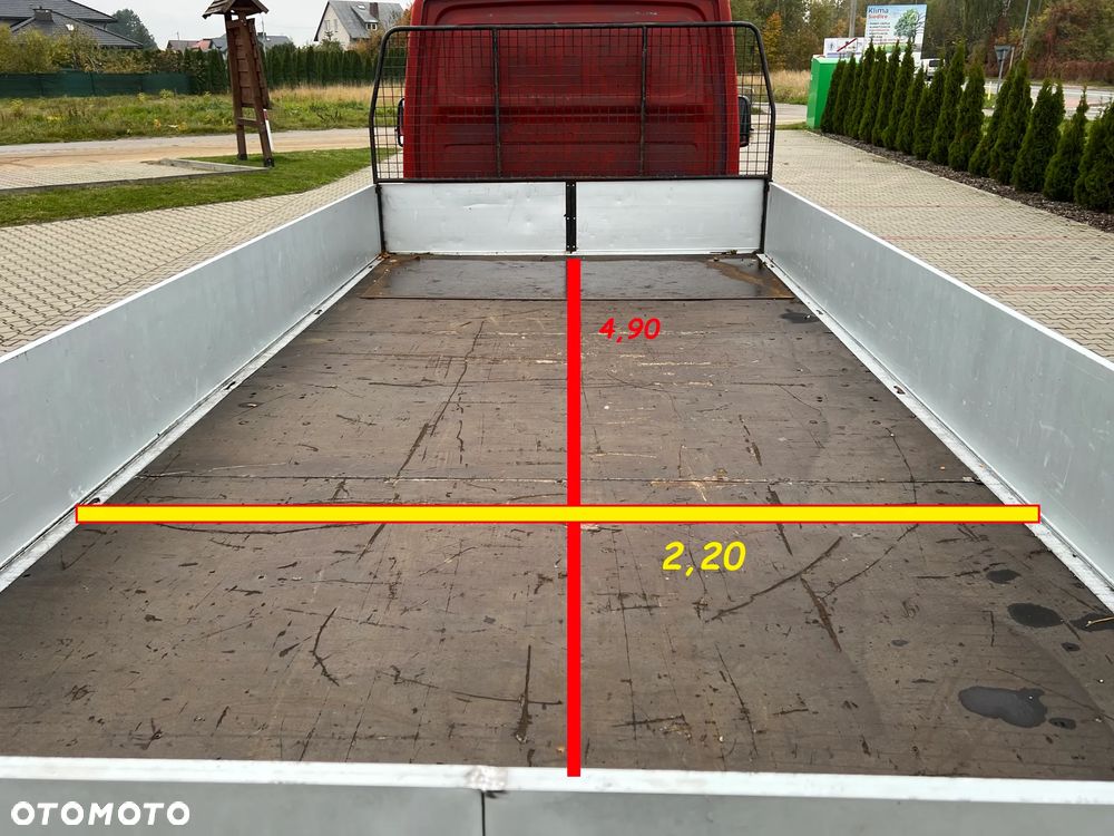 Volkswagen CRAFTER - 8