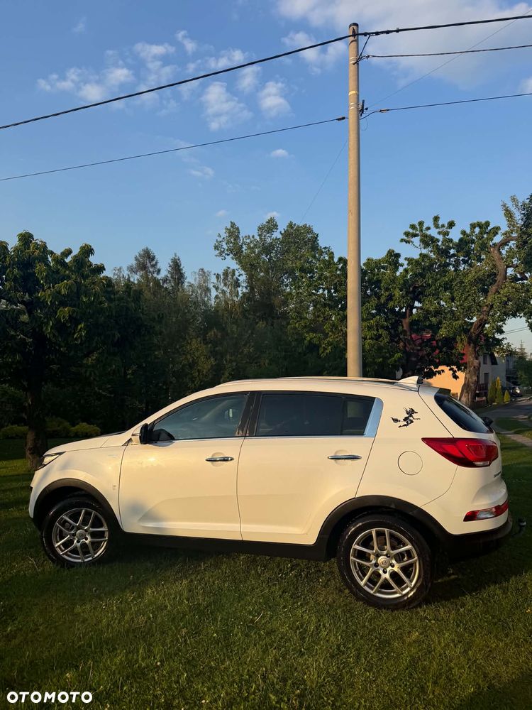 Kia Sportage 2.0 CRDI L AWD - 4
