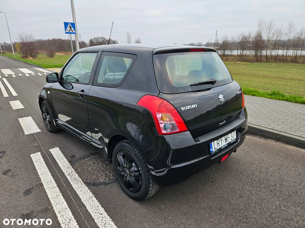 Suzuki Swift 1.3 Classic - 6