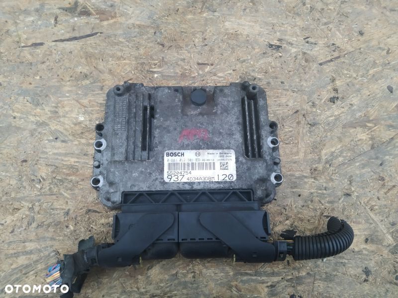 KOMPUTER SILNIKA STEROWNIK ECU ALFA ROMEO 147 1.9 JTD LIFT 0281012301 - 1