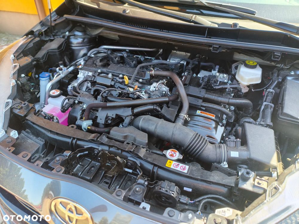 Toyota Yaris - 10