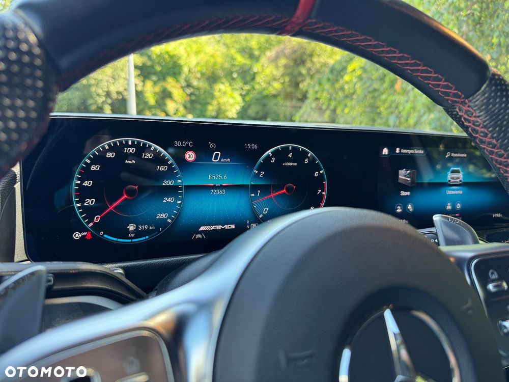 Mercedes-Benz GLB - 20