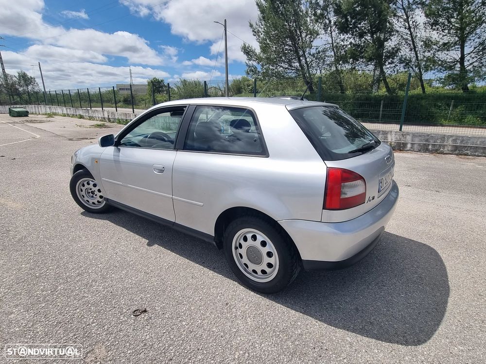 Audi A3 1.9 TDI Attraction - 6