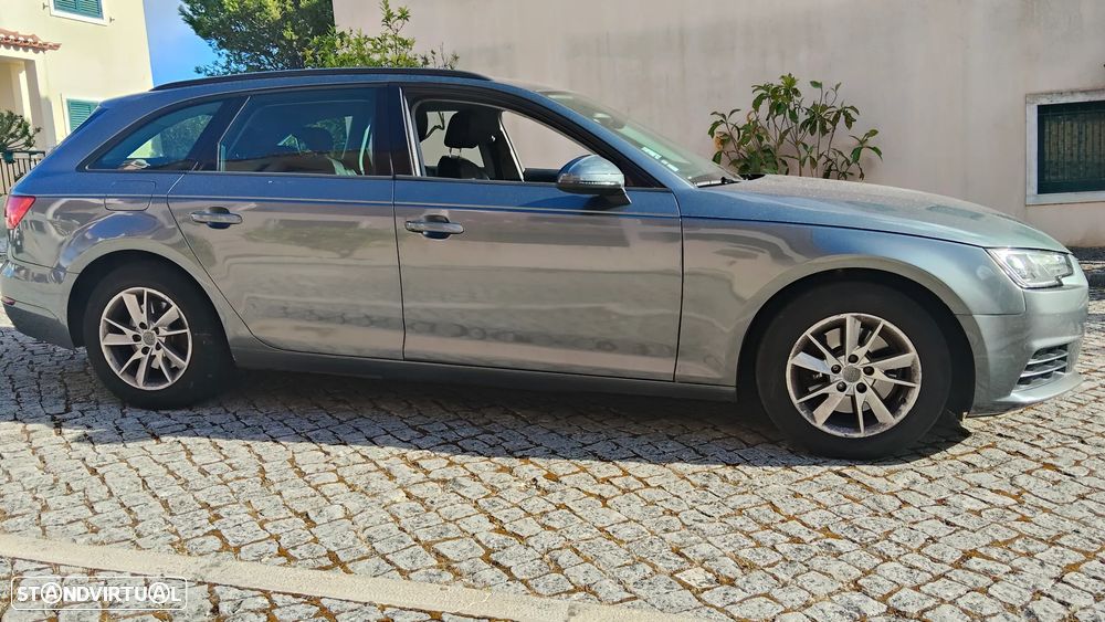 Audi A4 Avant 2.0 TDI Advance - 14