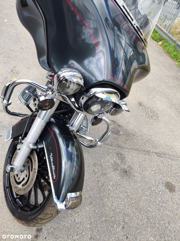 Harley-Davidson Touring Electra Glide - 12