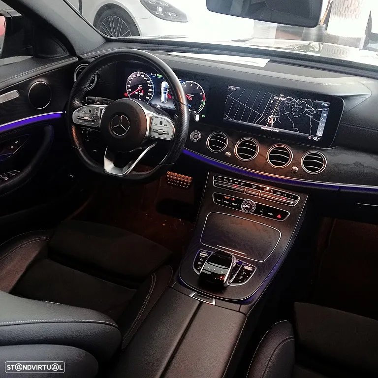 Mercedes-Benz E 300 de AMG Line - 20