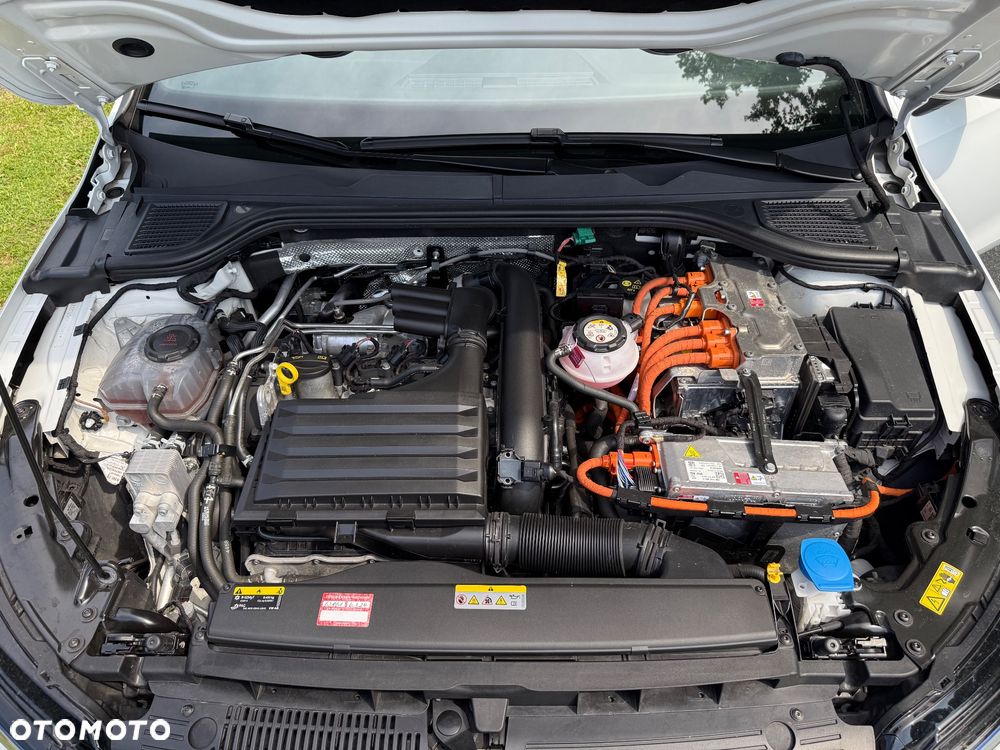 Volkswagen Golf 1.4 eHybrid OPF DSG GTE - 16