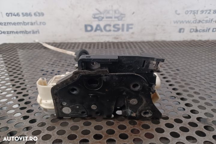 Broasca usa fata dreapta Audi Q7 4L [facelift] [2008 - 2015] Crossove - 3