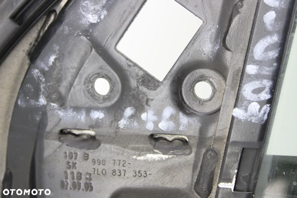 VW Touareg I 7L Ramka Podnośnik Szyby Silniczek Przód - 5