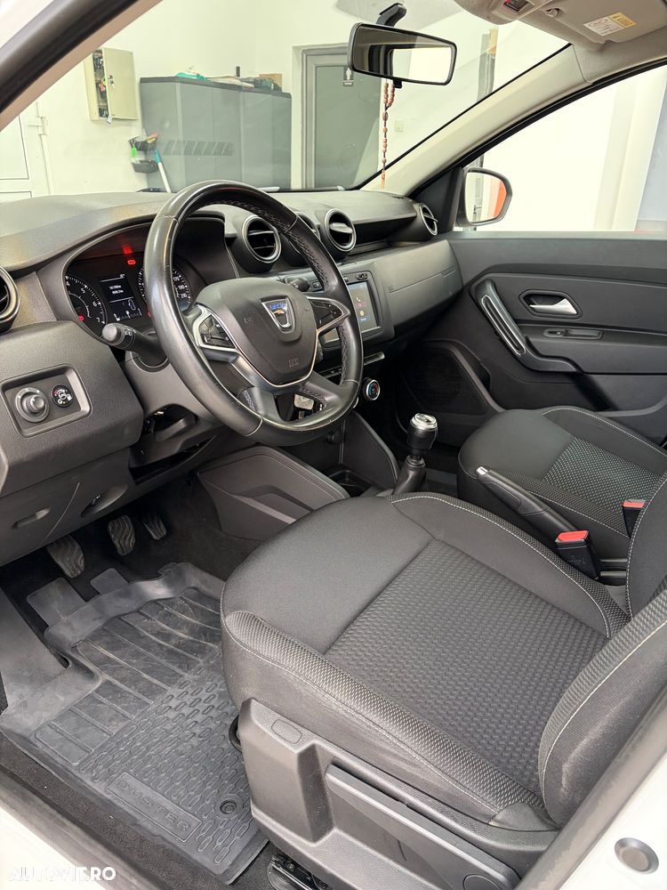 Dacia Duster SCe 115 2WD Comfort - 11