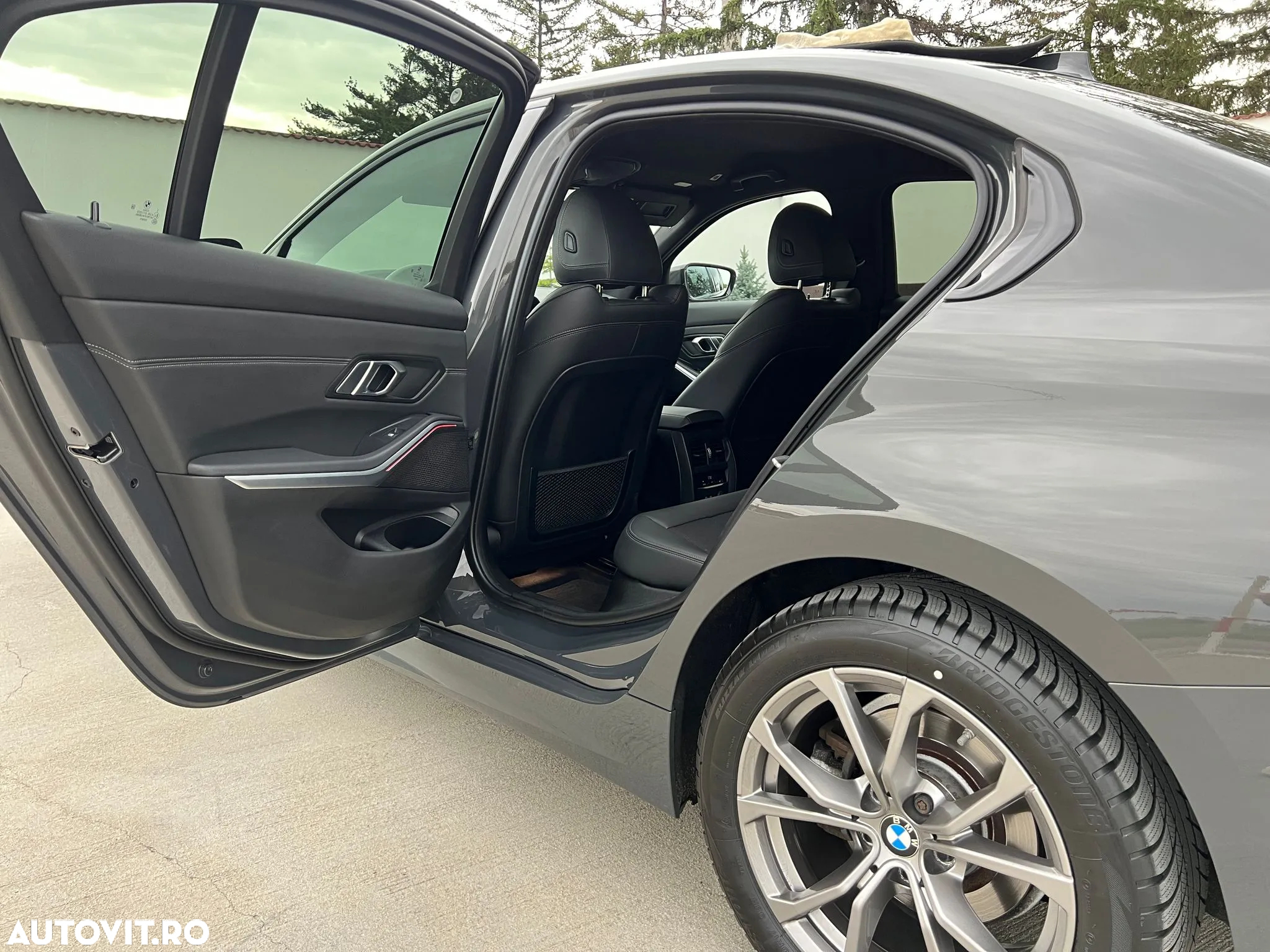 BMW Seria 3 320d Aut. Sport Line - 21