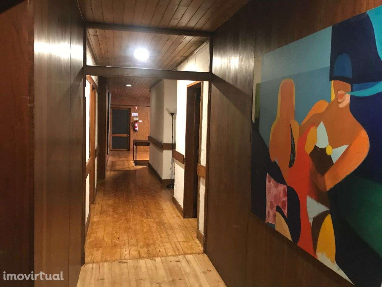 MULTICENTRO - Centro de Escritórios no Príncipe Real / Bairro Alto - Grande imagem: 4/11