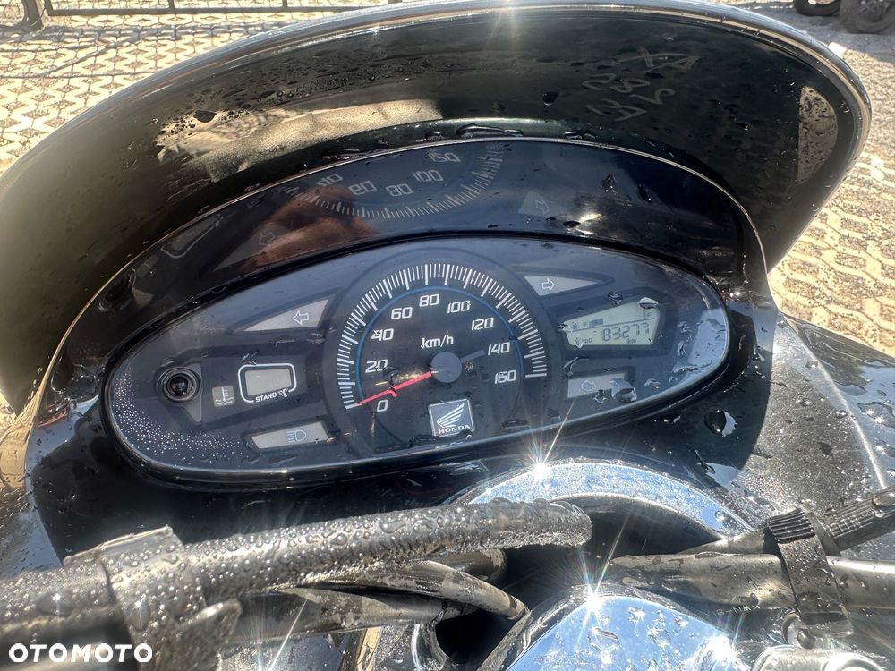Honda PCX - 9