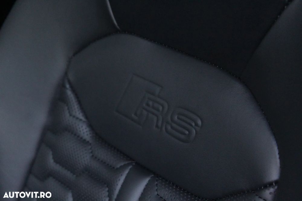 Audi RS Q8 4.0 TFSI quattro MHEV Tiptronic - 27