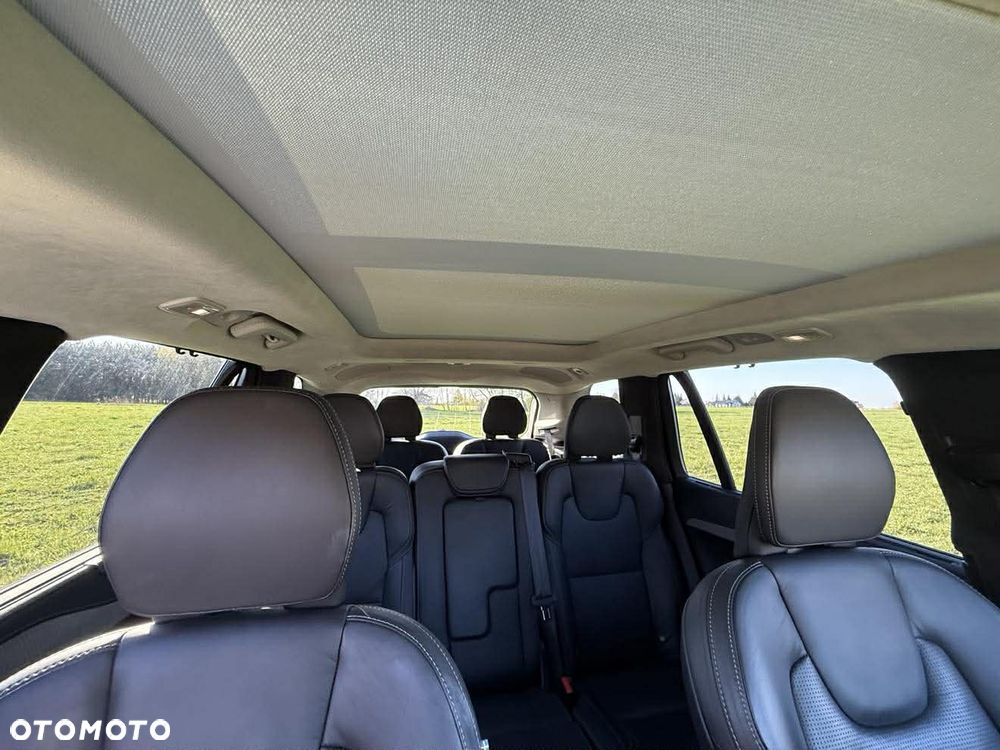 Volvo XC 90 B5 D AWD R-Design 7os - 13