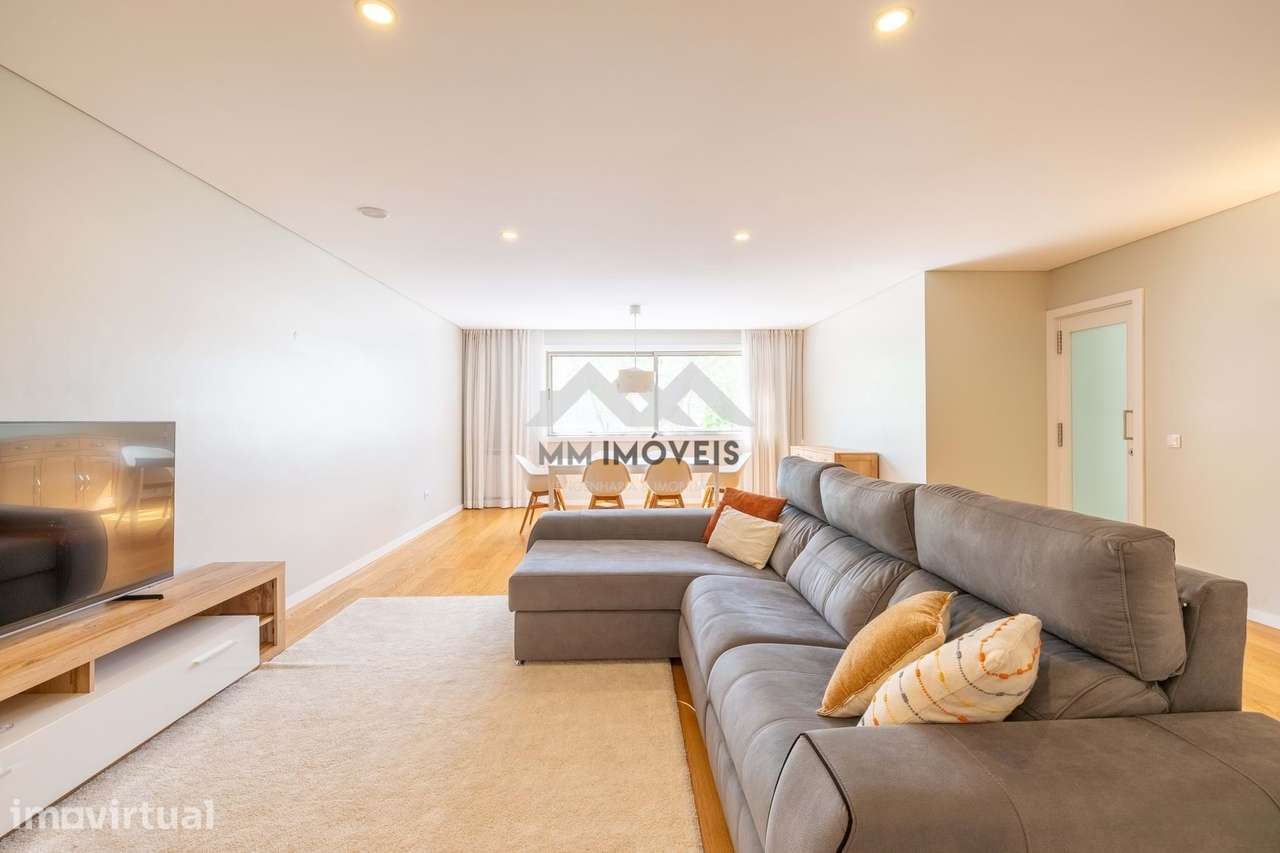 Apartamento T4 | Renovado | Arrendamento | Praia | Matosinhos Sul - Grande imagem: 4/37