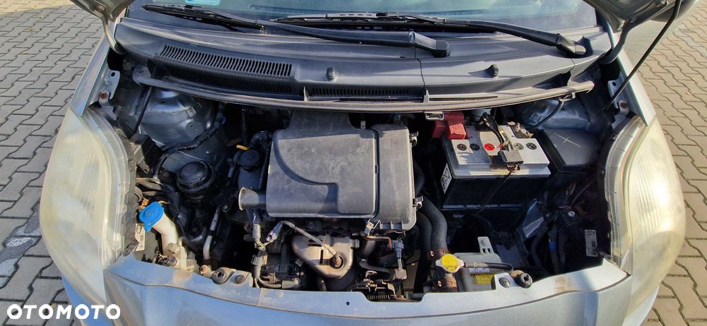 Toyota Yaris - 5