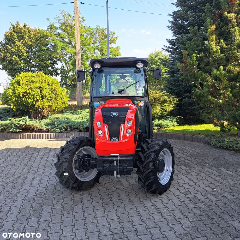 ANTONIO CARRARO AF 2.85N silnik FPT Iveco Kabina 126 cm szerokości Koła 280/70R20 - 380/70R28 - 2