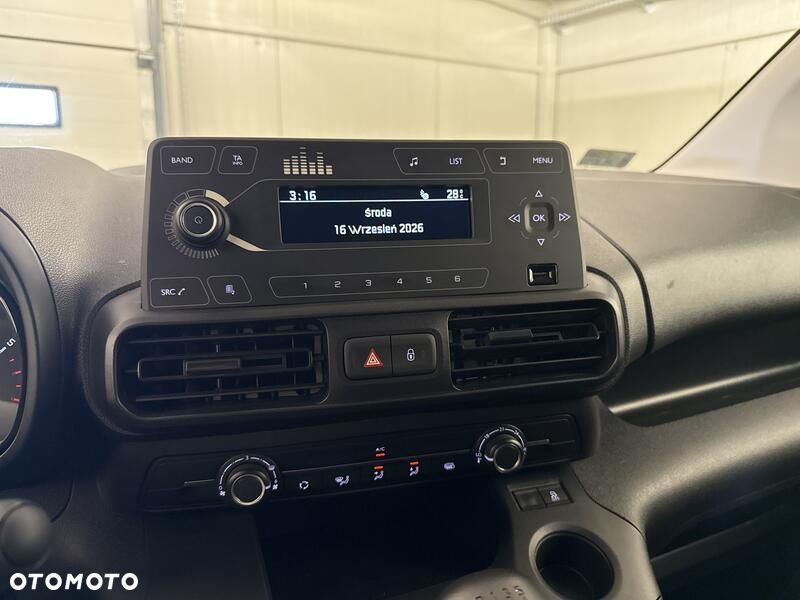 Toyota Proace City - 15