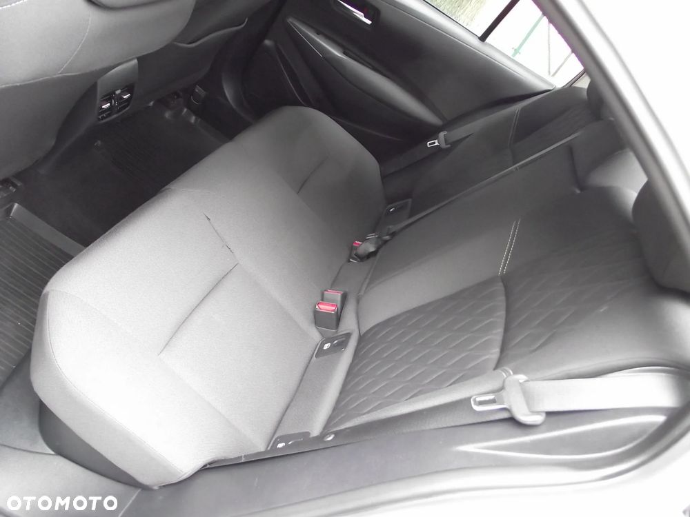 Toyota Corolla 1.8 Hybrid Active - 20