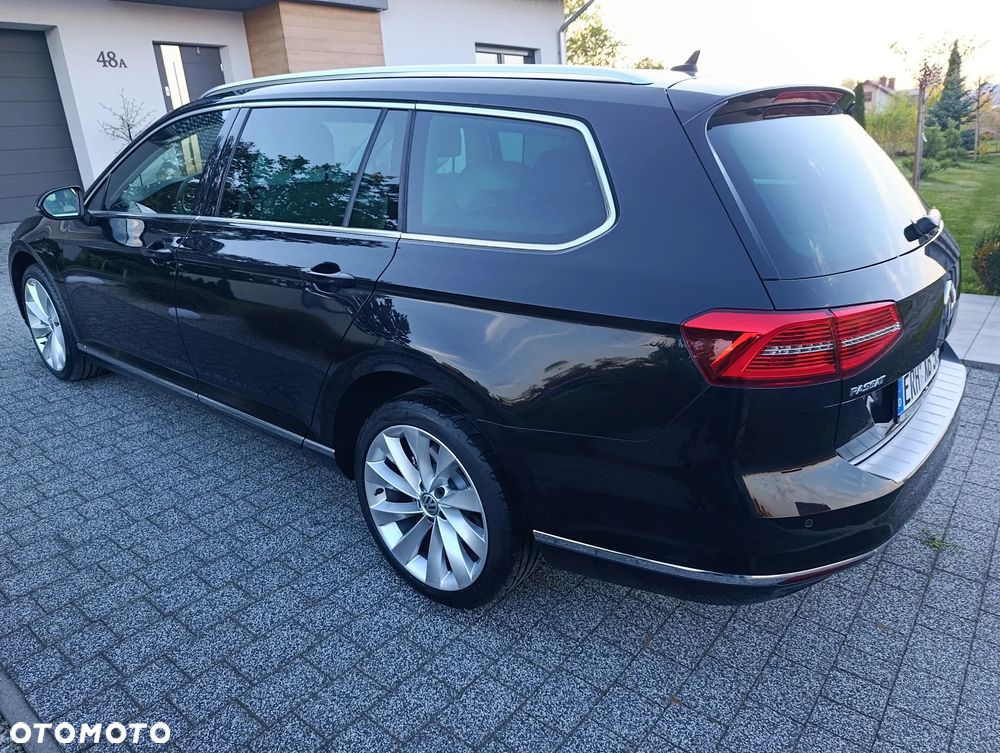 Volkswagen Passat 2.0 TDI (BlueMotion Technology) Highline - 3