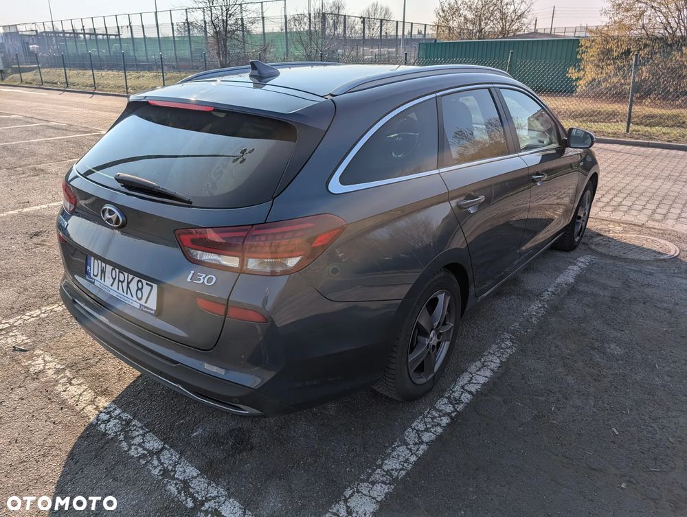 Hyundai i30 1.5 T-GDI 48V Premium DCT - 14