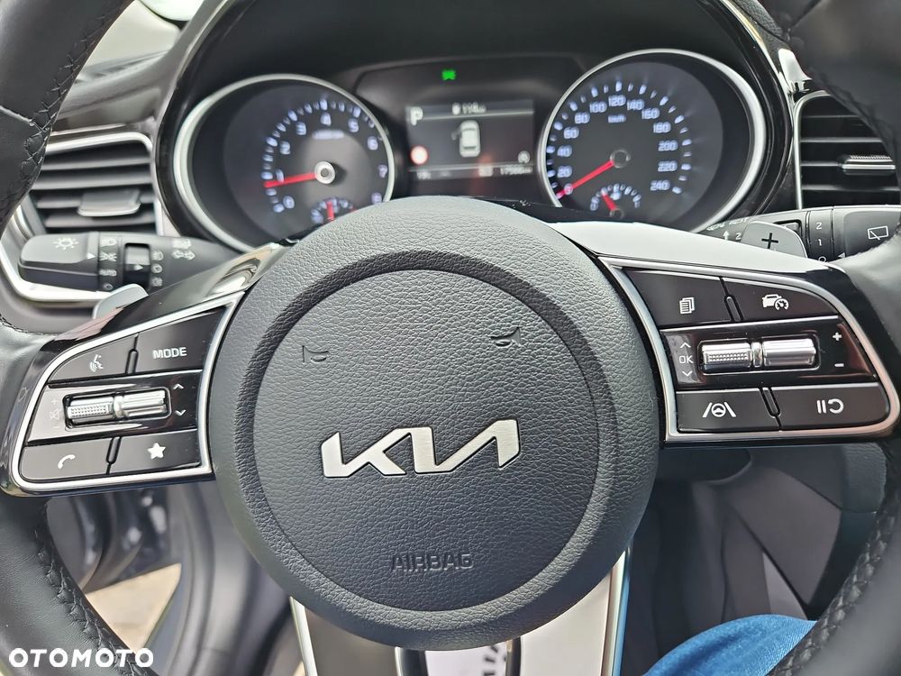 Kia Ceed 1.5 T-GDI Tribute DCT - 21