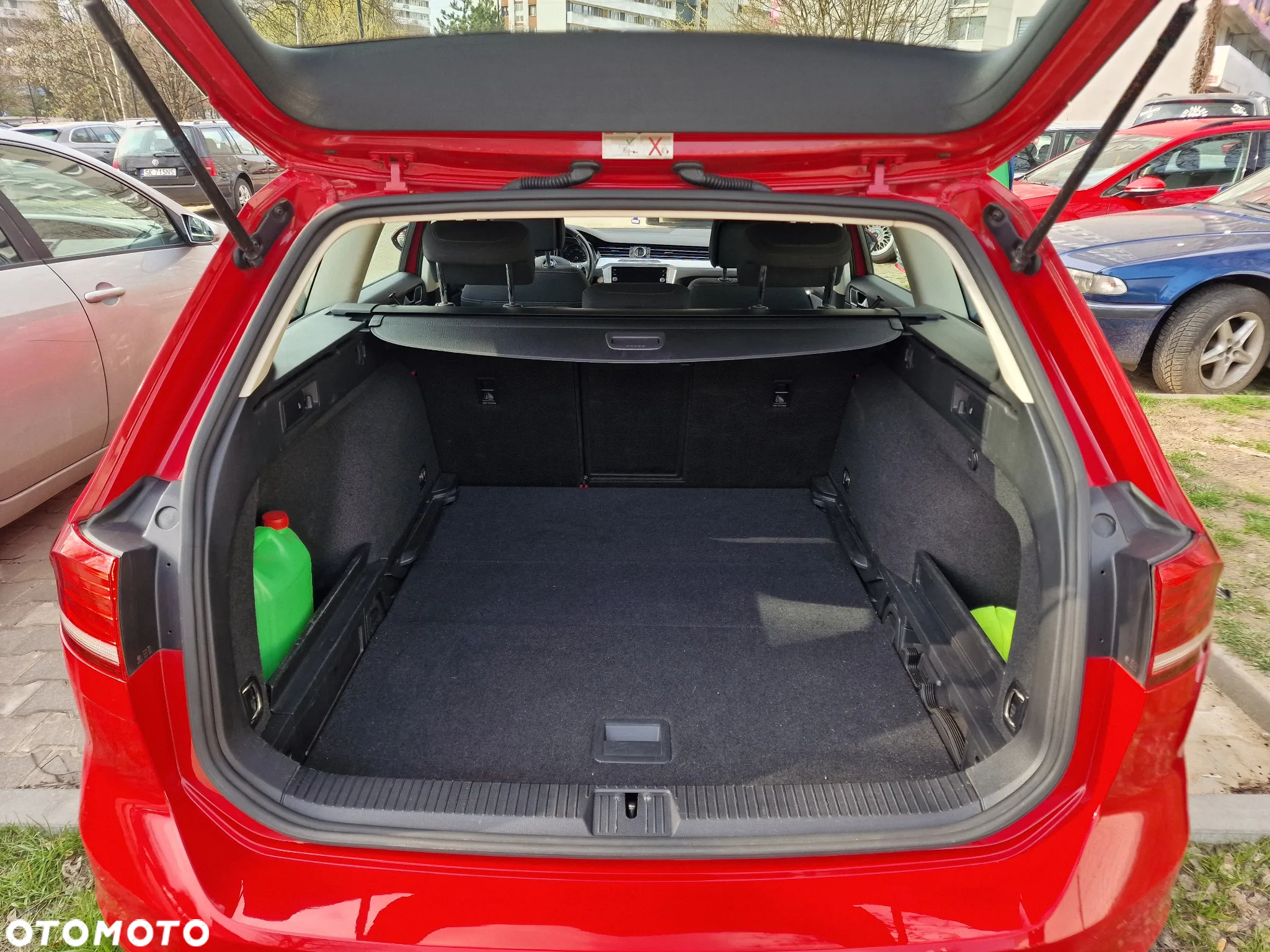 Volkswagen Passat 1.6 TDI BMT Comfortline - 11