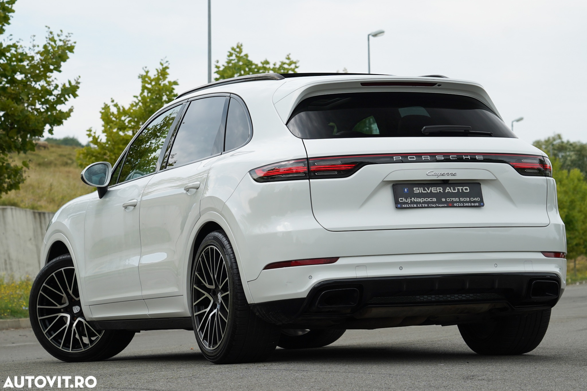 Porsche Cayenne Coupe Standard - 27