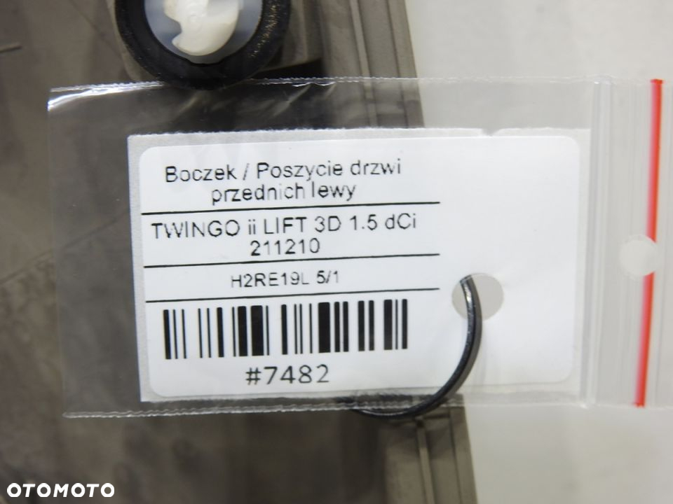 TAPICERKA DRZWI LEWA RENAULT TWINGO II - 7