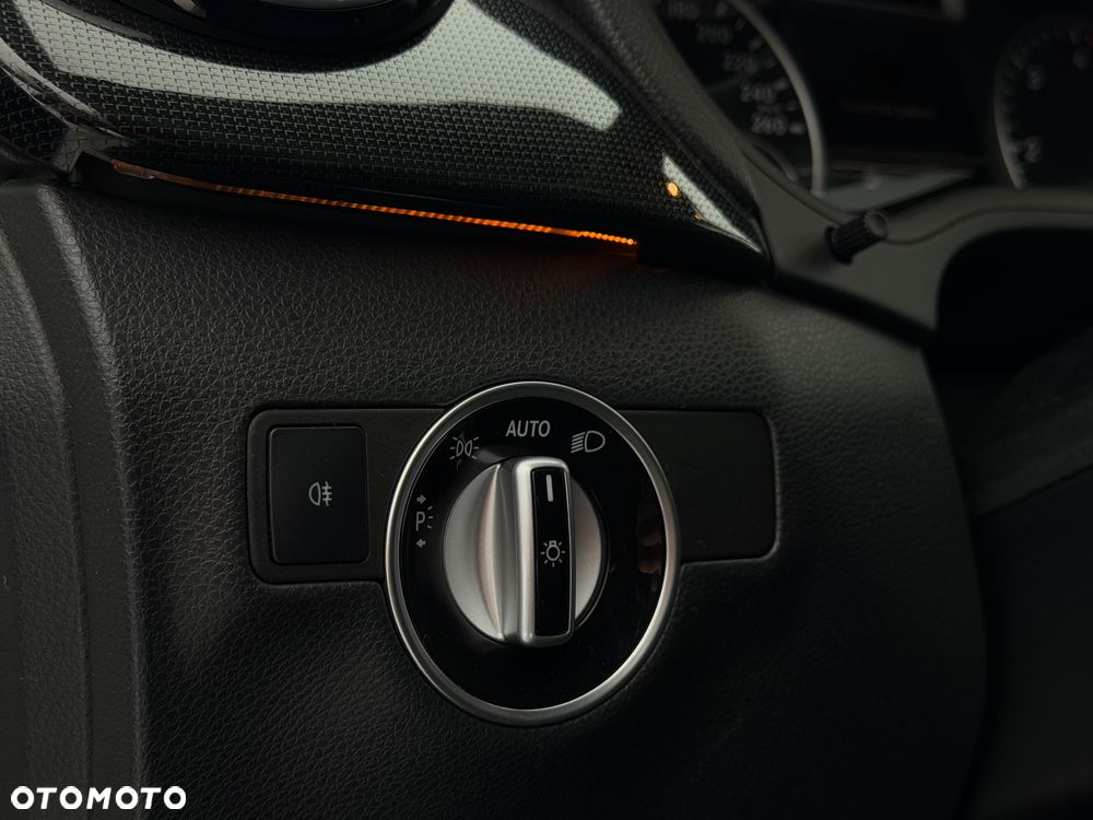 Mercedes-Benz Klasa B - 23