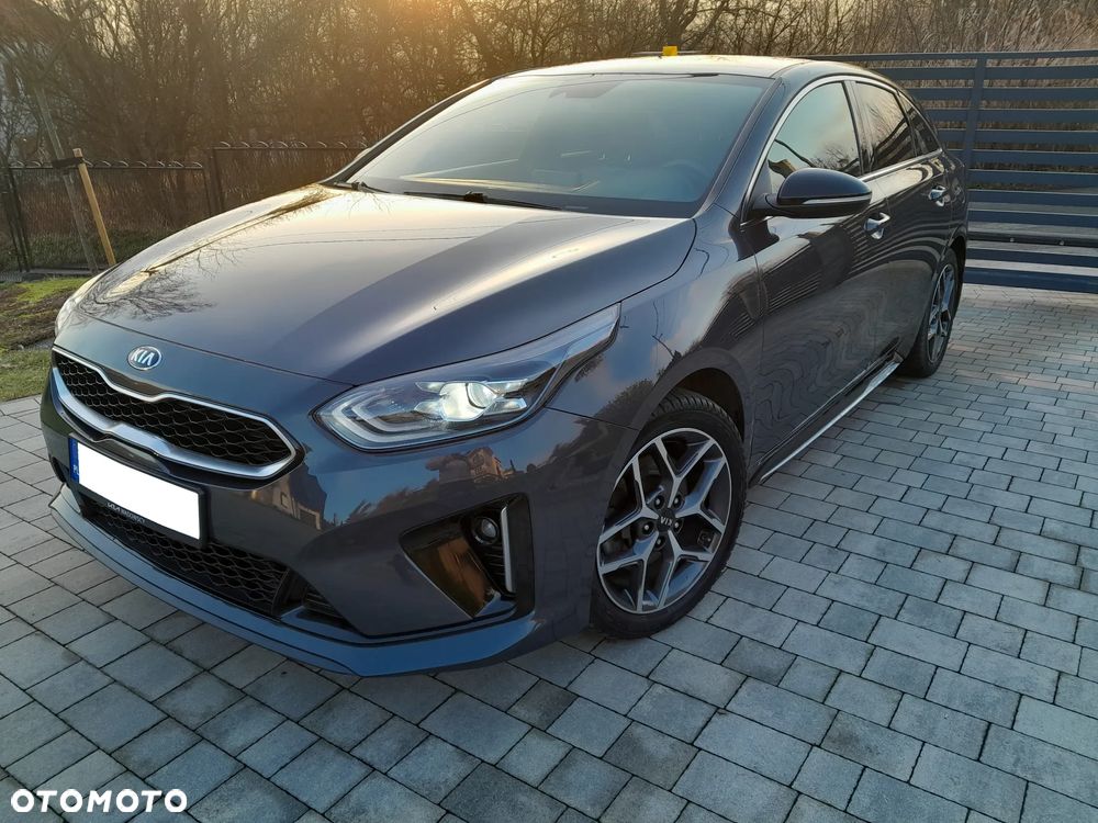 Kia ProCeed 1.4 T-GDI OPF GT LINE - 12