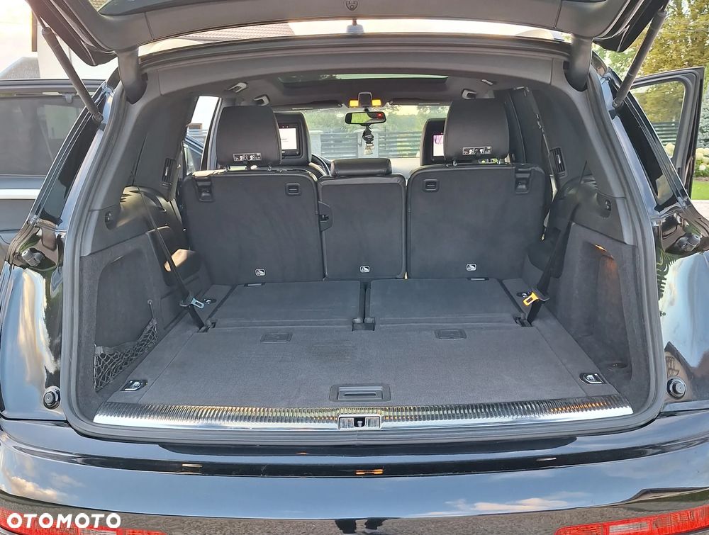 Audi Q7 - 21