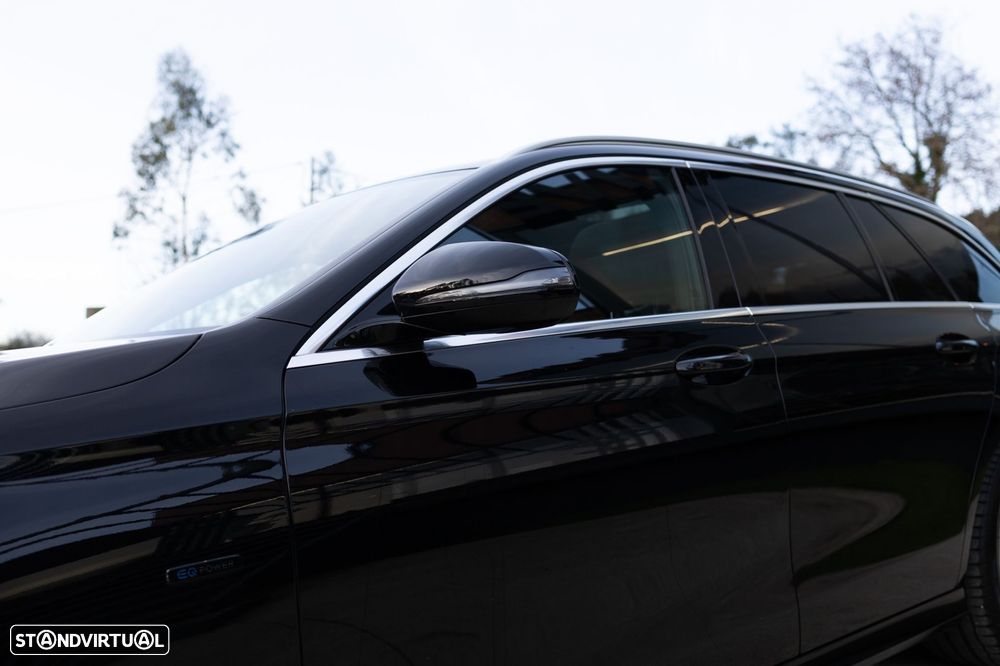 Mercedes-Benz E 300 de AMG Line - 10