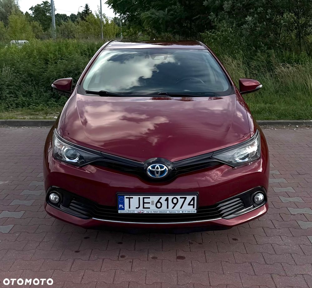 Toyota Auris - 1