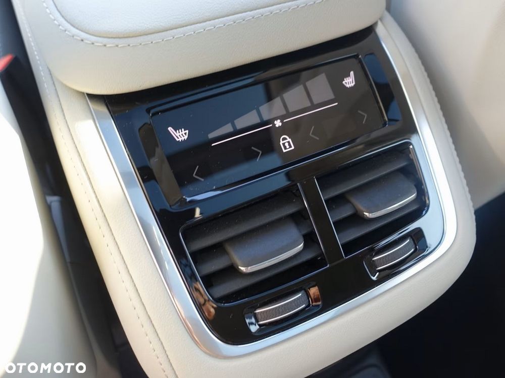 Volvo XC 90 T8 AWD Ultra Dark - 21
