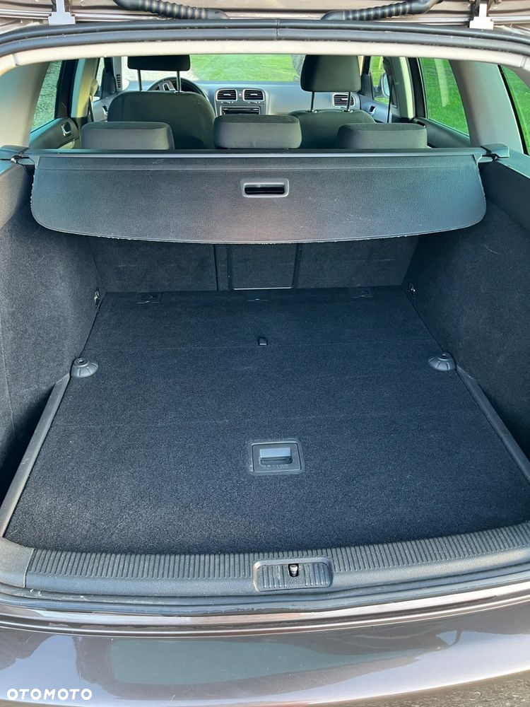 Volkswagen Golf VI 1.6 TDI Highline - 12