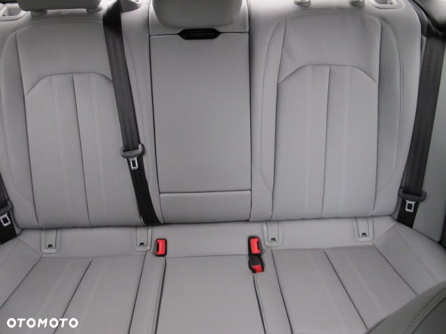 Audi A4 Limousine 2.0 TFSI quattro S tronic sport - 28